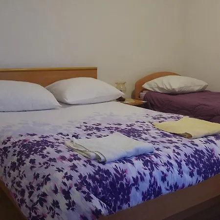 Apartments&rooms Sb